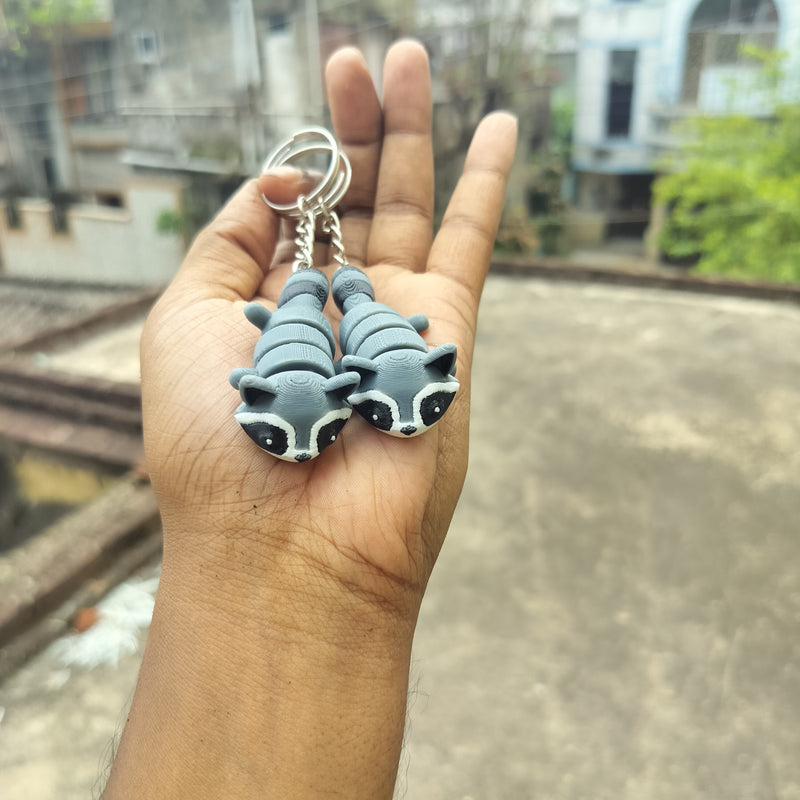 Flexi Raccoon Keychain & Magnet – Cute Articulated Animal Charm